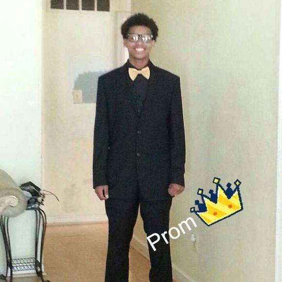 Meet your Posher, Benjamin - Picture 1 of 1